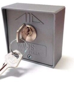 PULSADORES Y LLAVES DE APERTURA